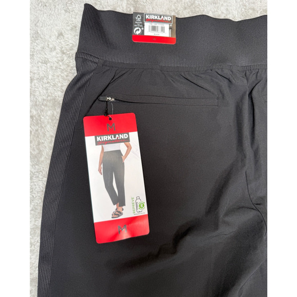 Kirkland Black Stretch Pull On Quick Dry Ankle Pants Womens Size M NWT - Picture 8 of 8